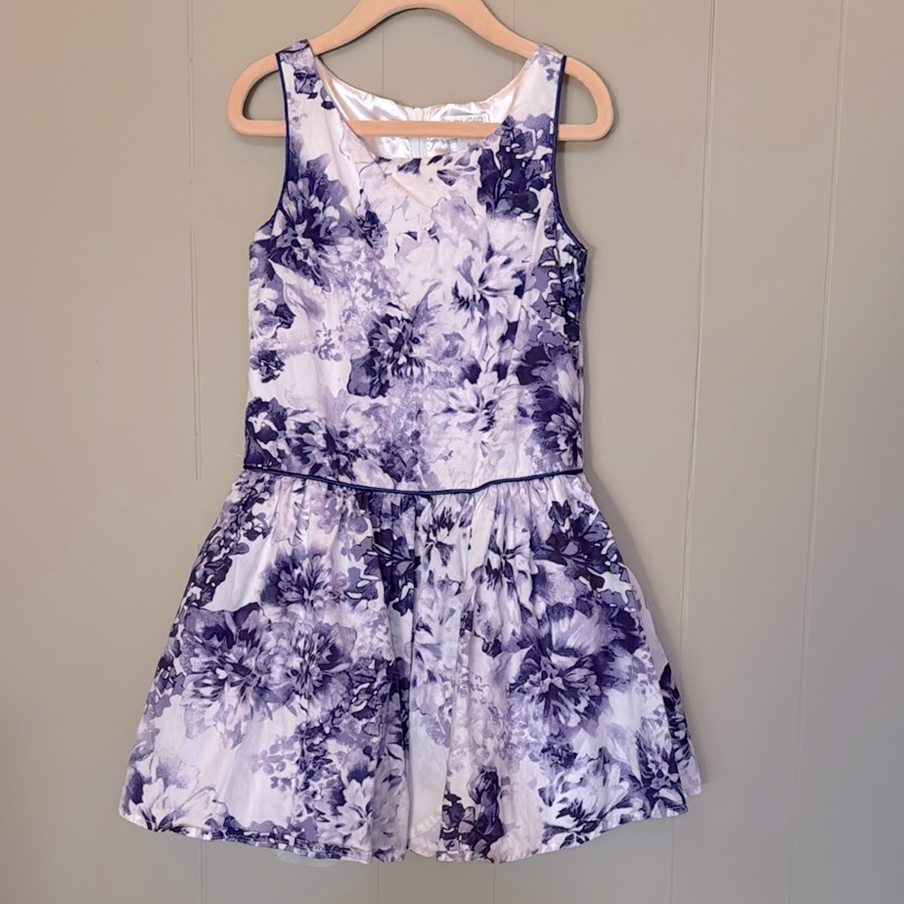 Girl’s Formal Dress